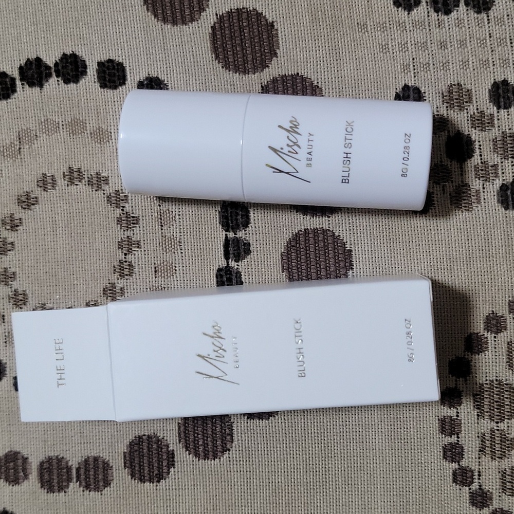 MISCHO BEAUTY Blush Stick in The Life